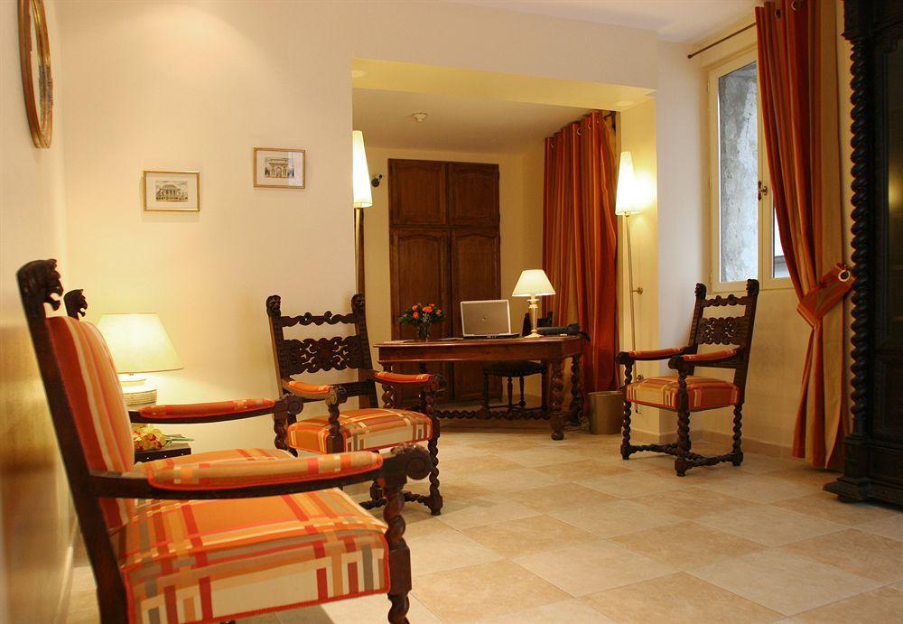 Hotel D'Aragon - Place De La Comedie Montpellier Dış mekan fotoğraf