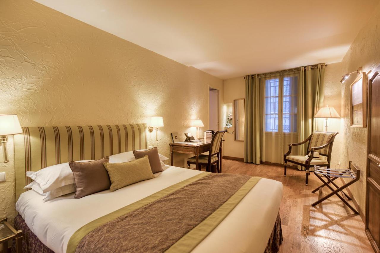 Hotel D'Aragon - Place De La Comedie Montpellier Dış mekan fotoğraf