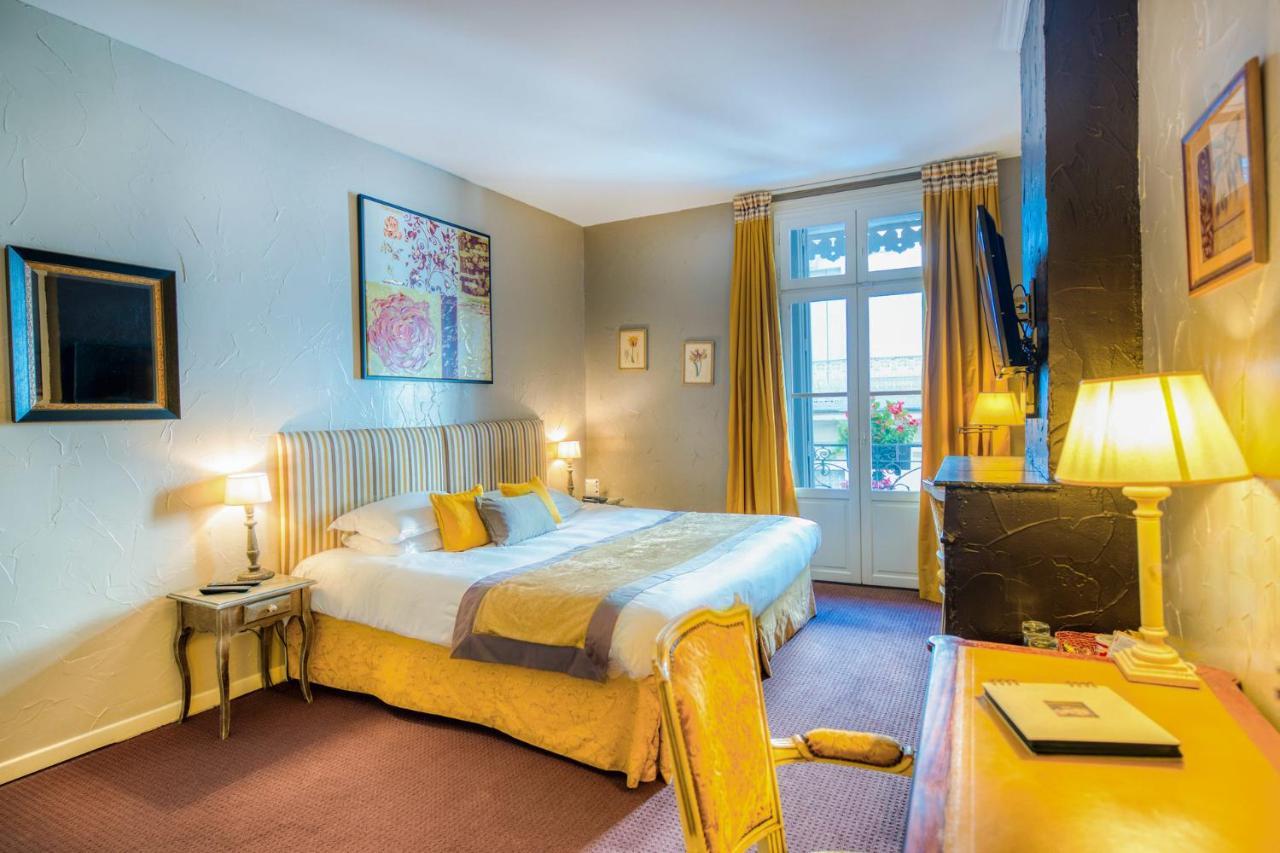 Hotel D'Aragon - Place De La Comedie Montpellier Dış mekan fotoğraf