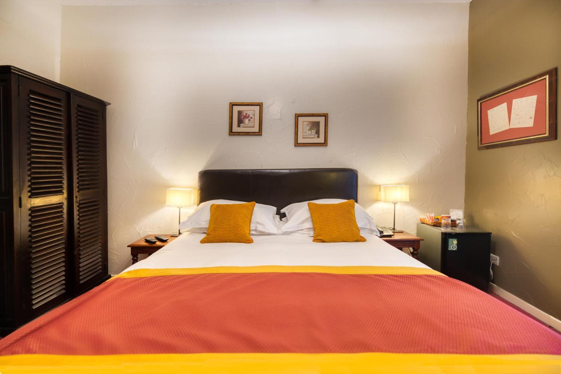 Hotel D'Aragon - Place De La Comedie Montpellier Dış mekan fotoğraf